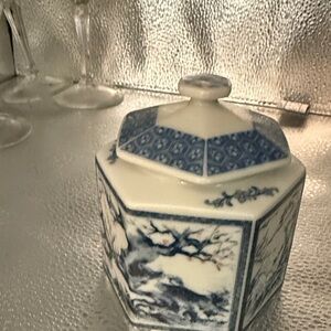 Vintage Dolphin China Dynasty White and Blue Hexagonal Sugar Bowl